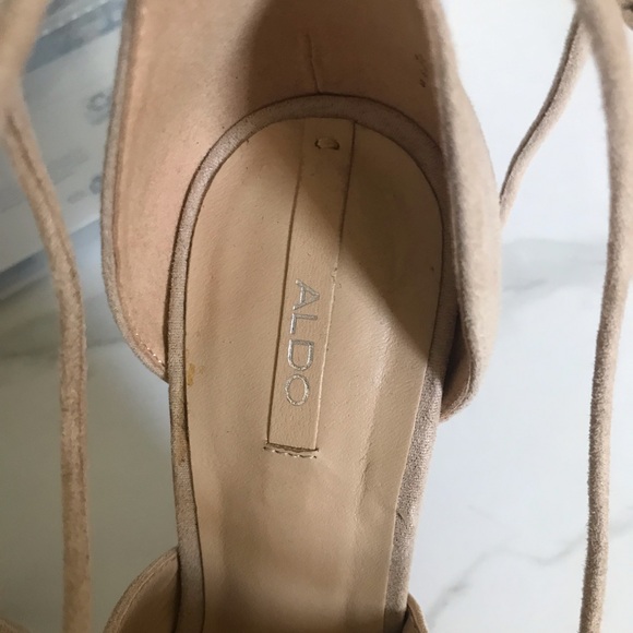 ALDO Suede Heels - Picture 2 of 3